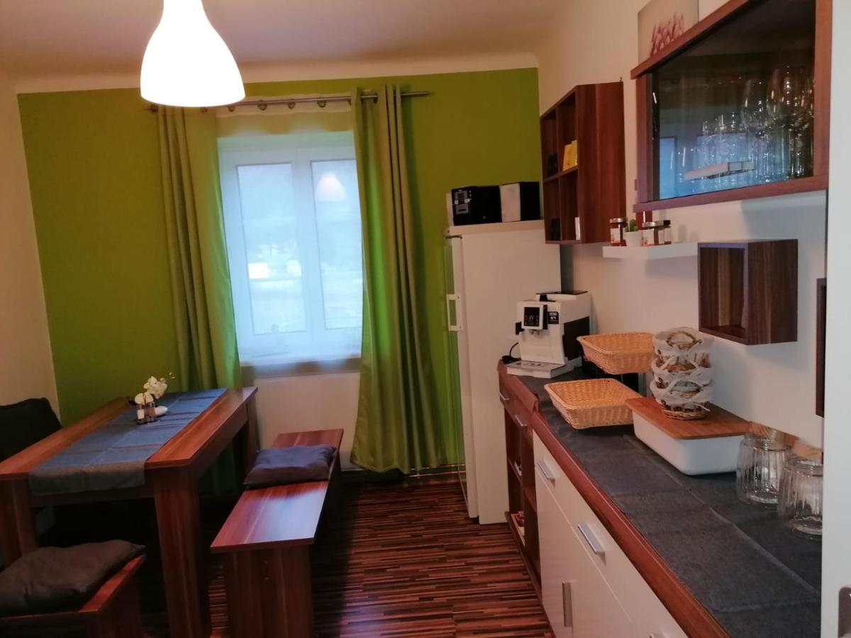 Gaestehaus Ruinenblick Panzió Spitz an der Donau Kültér fotó