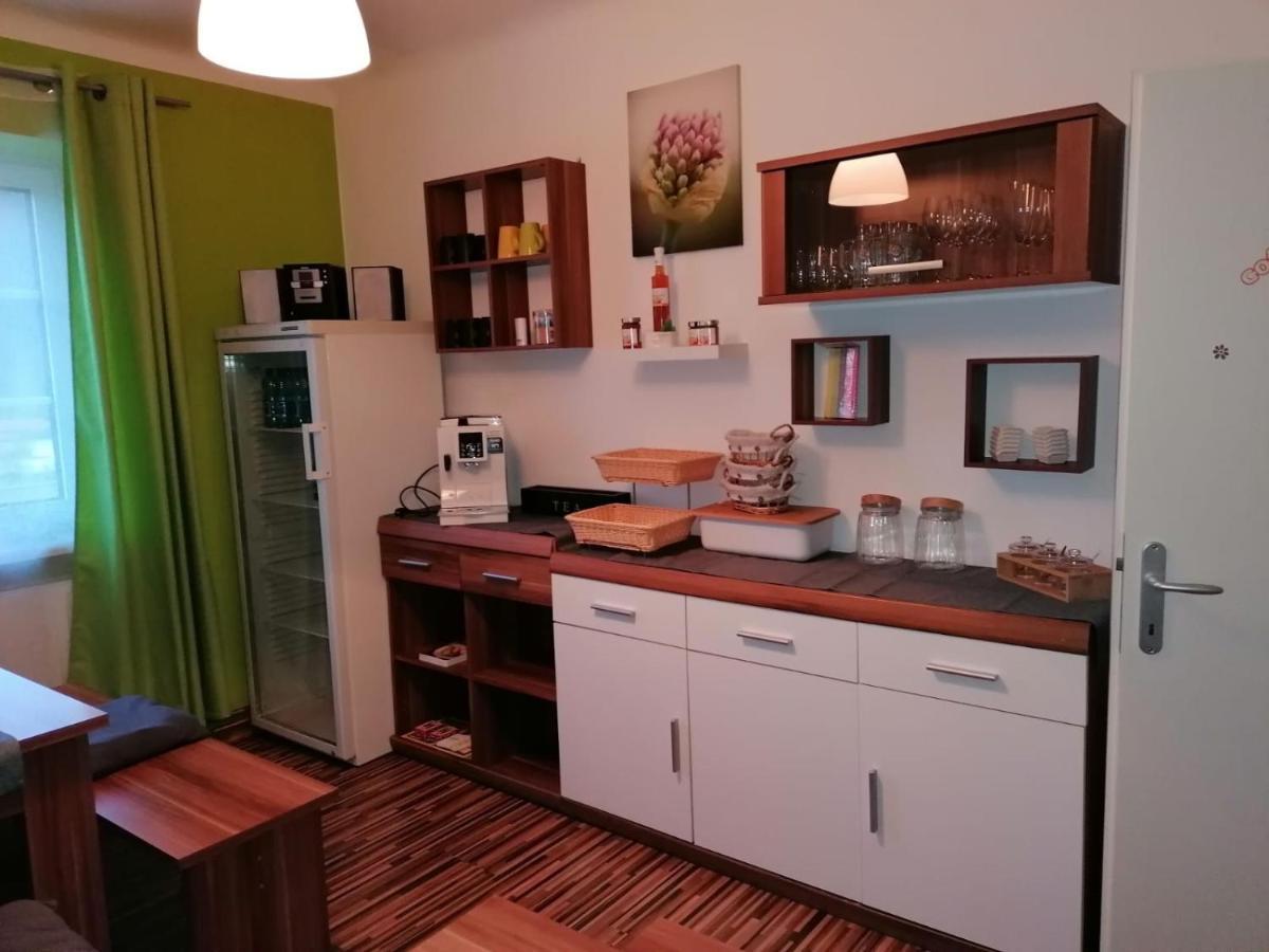 Gaestehaus Ruinenblick Panzió Spitz an der Donau Kültér fotó